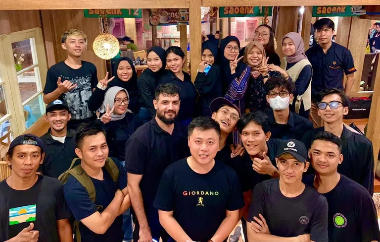 The Sanasiniai team together